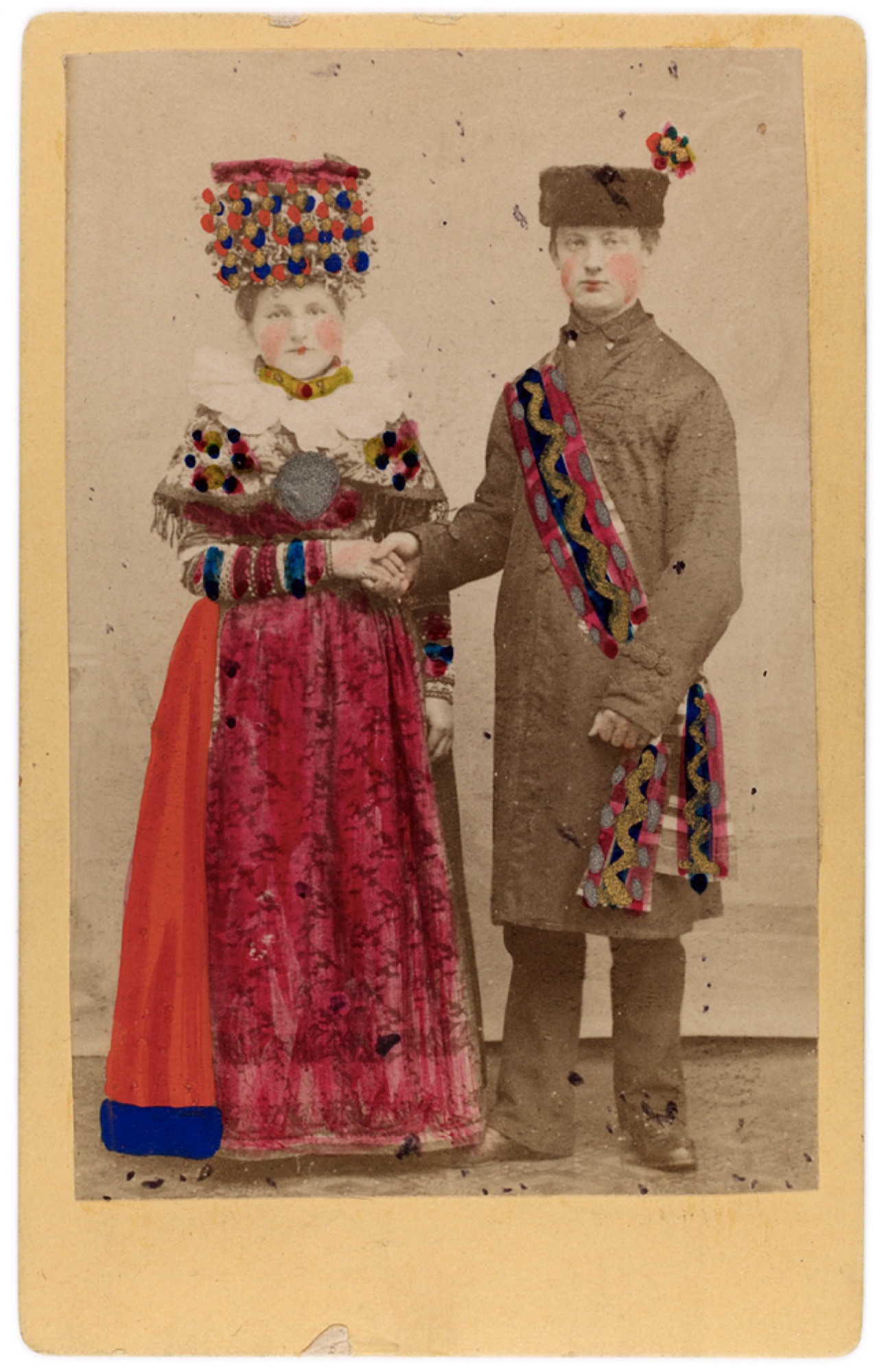 Handkoloriertes
Trachtenpaar auf einer Fotografie von F. W. Kuhlmann